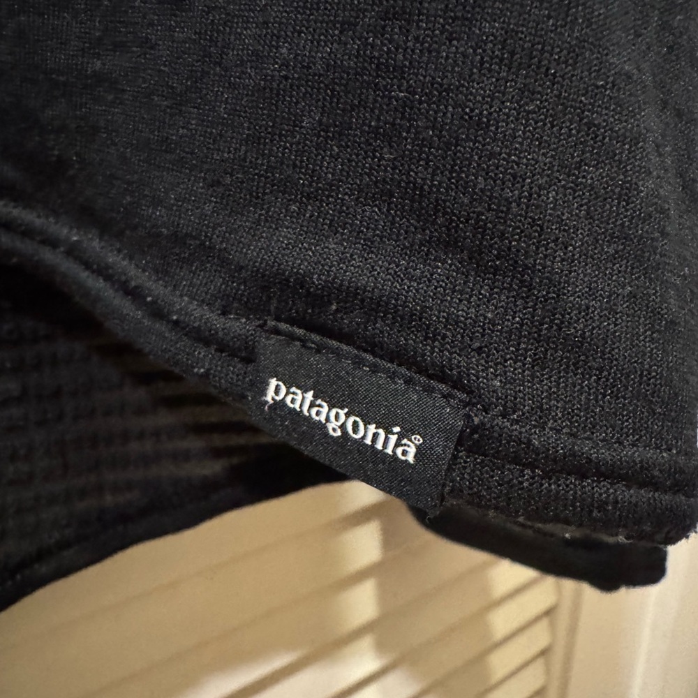 patagonia R base layer - Picture 4 of 5